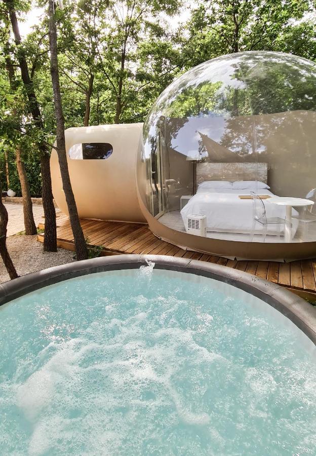 Atmosfera Bubble Glamping Hotel Satriano di Lucania Bagian luar foto